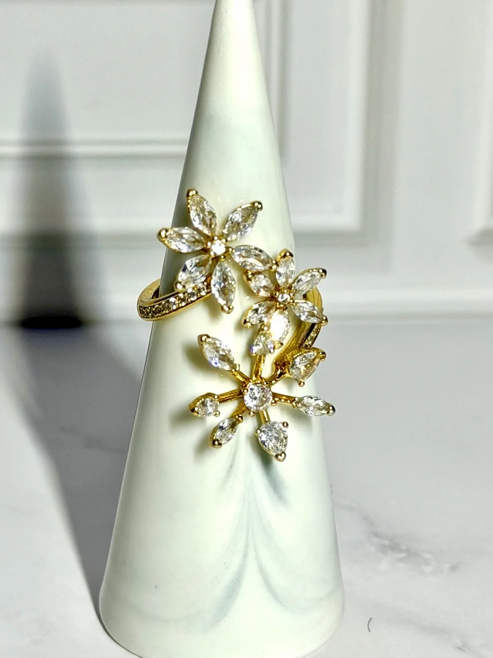 Kate Spade New York Firework Flower Wrap Bypass Ring Gold Plating Cubic Zirconia